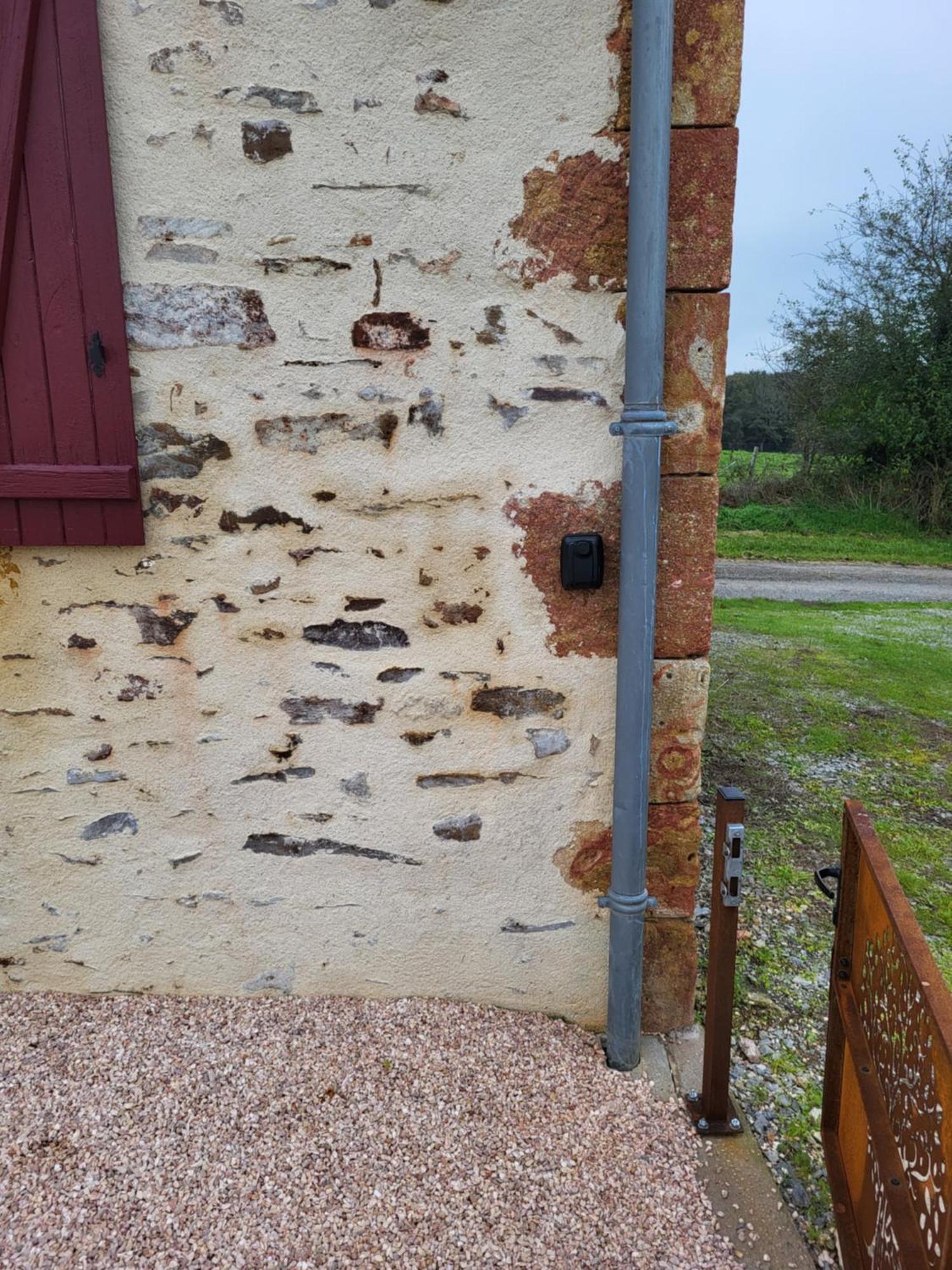 Gite Au Centre De La France Vesdun 외부 사진